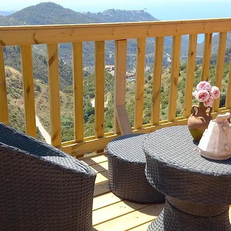 Mariposa Mariposaholidays *