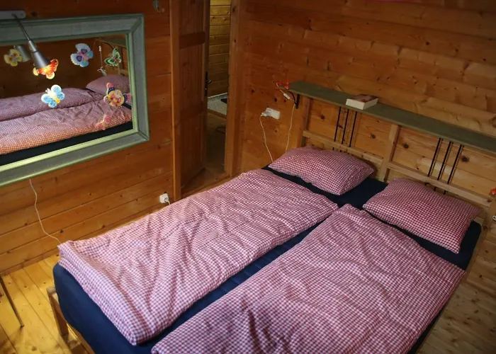 Mariposa Mariposaholidays *